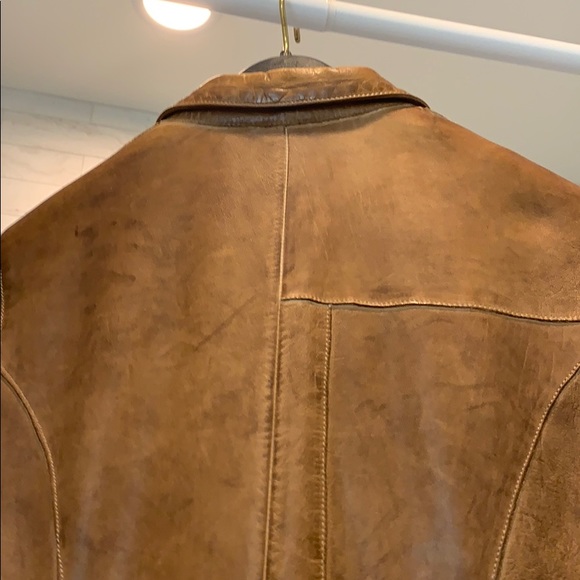 Leather coat - Picture 5 of 8